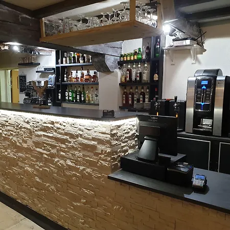 Otel L'ours Blanc Allos