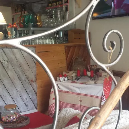 L'ours Blanc 3* Allos