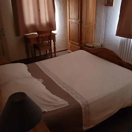 L'ours Blanc Hotel 3*