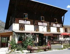 L'ours Blanc 3* Allos